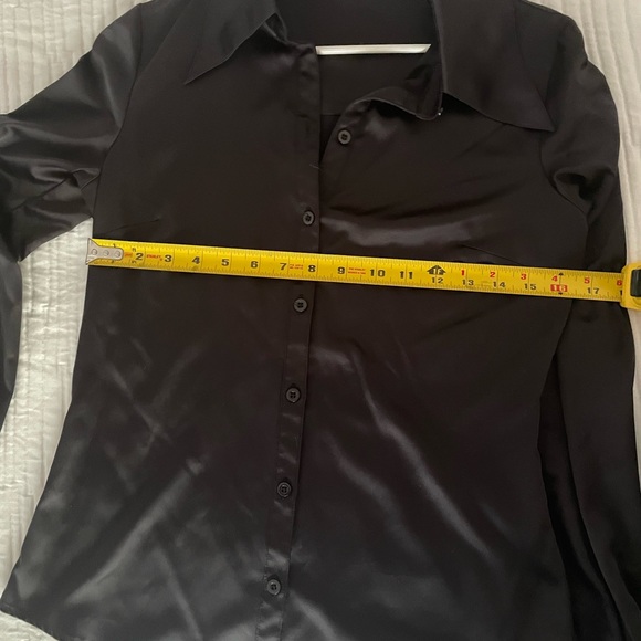 Hubs & Hers Give ‘em the Finger Vintage Button Down - Picture 3 of 6